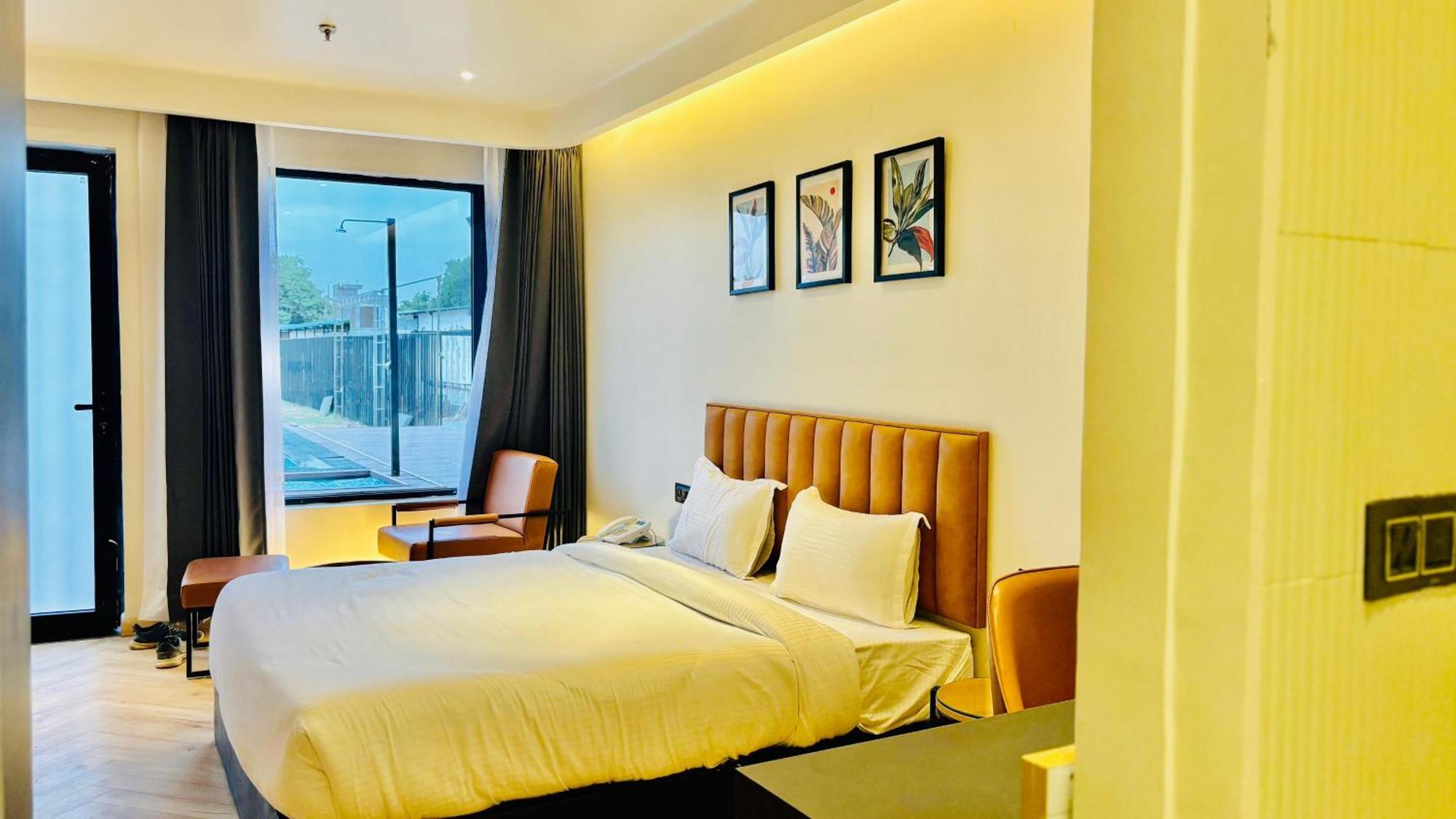 Vintclub Resort Lucknow Exterior photo
